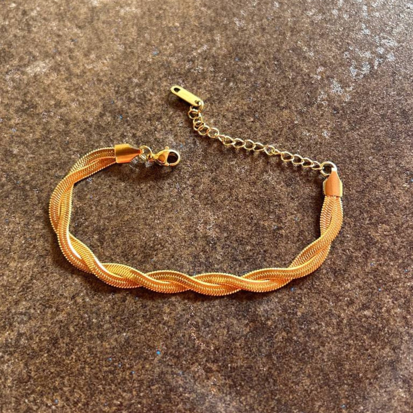 Serpente intrecciato